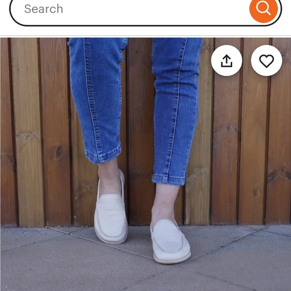 Elegant Cream Loafers for Women - Picture 8 of 10